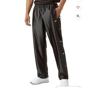 Reebok regular fit basketballgold snap pants size XXL
